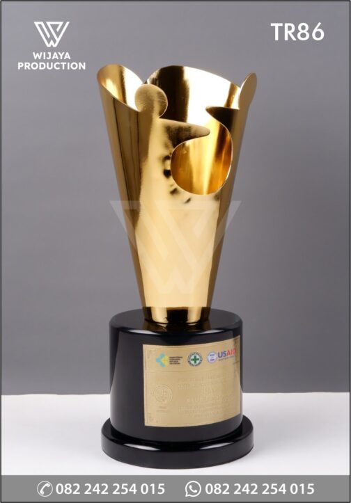 Piala Juara Persi Award