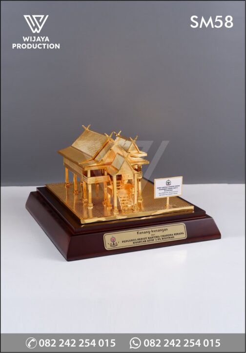 Souvenir Miniatur Kenang Kenangan Kartika Chandra Kirana