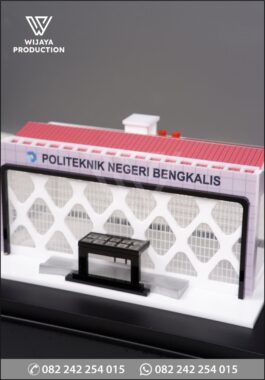 Souvenir Miniatur Politeknik Negeri Bengkalis