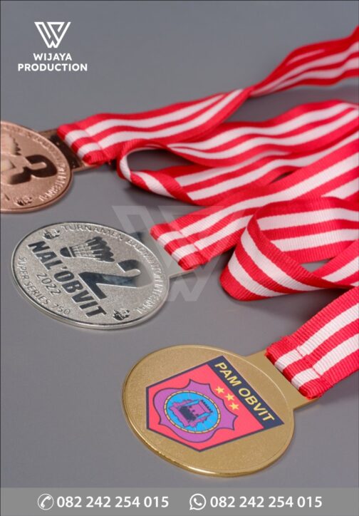 Detail Medali Turnamen Badminton Internal Nal Obvit