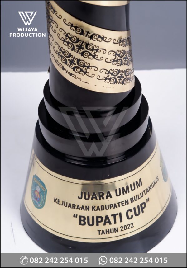 Detail Piala Juara Umum Kejuaraan Kabupaten Bulutangkis