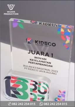 Plakat Akrilik Juara Inovasi Keselamatan Pertambangan