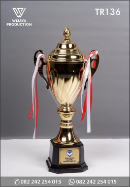 Piala Bergilir Volly B...