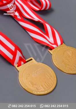Medali Badminton Tournament K3 Pertamina