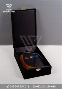 Box Plakat Akrilik HSSE Recognition Gold