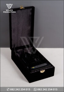 Box Plakat Akrilik PLN Unit Pelaksana Pengatur Beban Jawa Timur