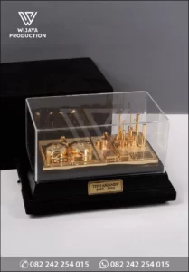 Box Souvenir Miniatur Area Suban Gas Plant