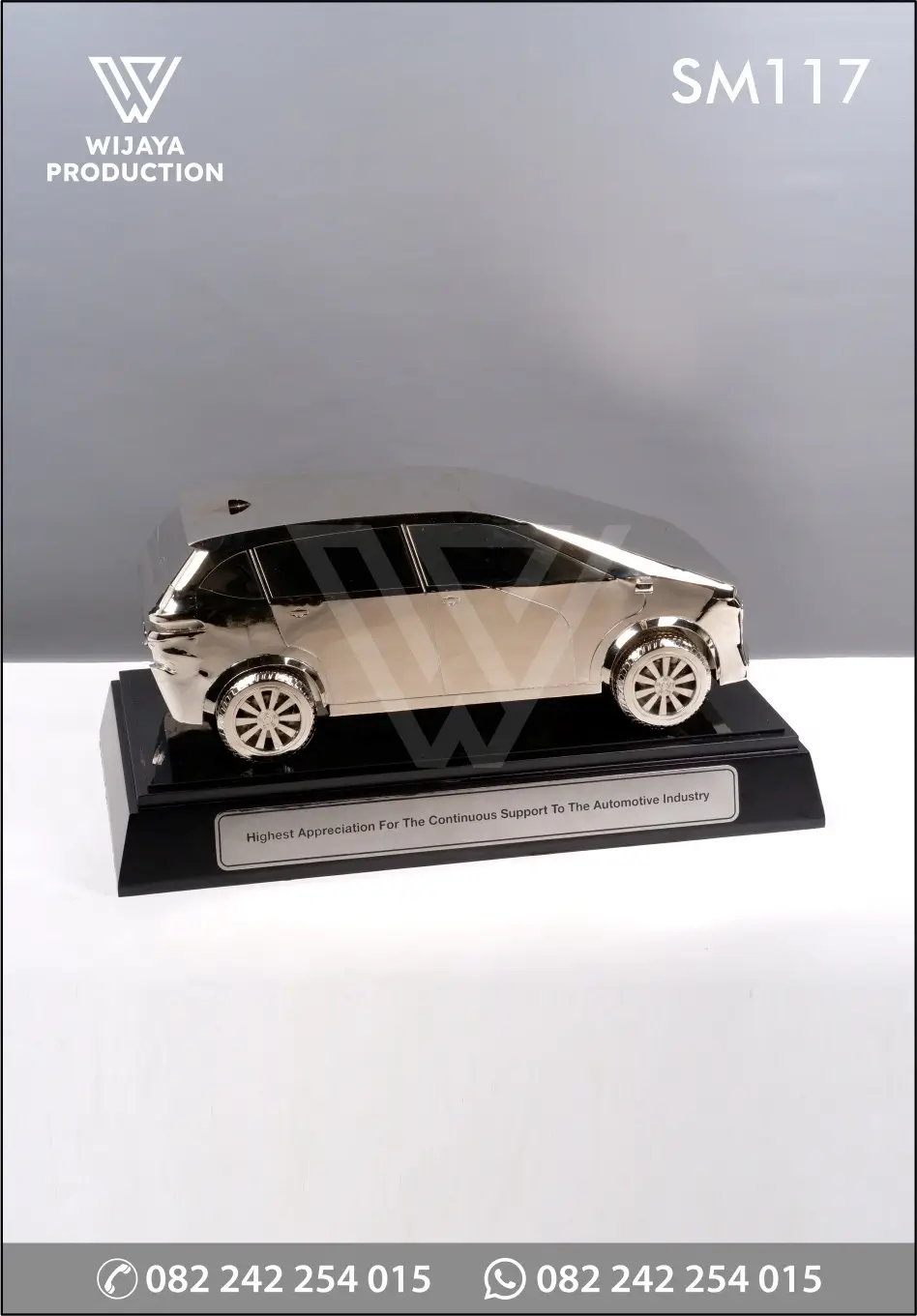 Souvenir Miniatur Mobil GIIAS 2023