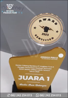 Plakat Akrilik Angkasa Pura Award Certified