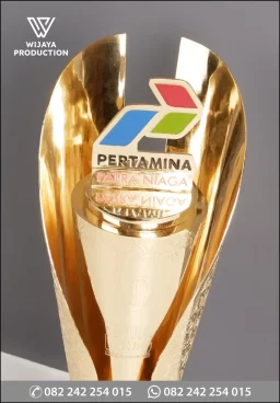 Piala Best Performance Vendor Day 2024 Pertamina Patra Niaga