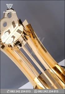 Detail Piala Penghargaan Penampilan Terbaik J99 Corp