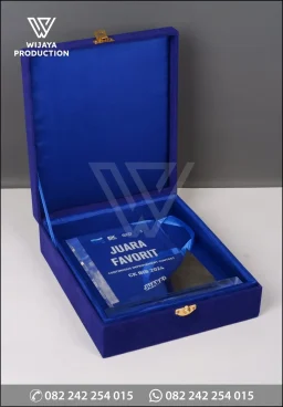 Plakat Akrilik Juara Favorit Continuous Improvement Contest