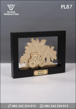 Plakat Logam Frame Traktor Bina Pertiwi