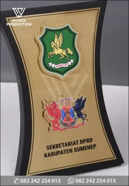 Plakat Kayu Sekretaria...