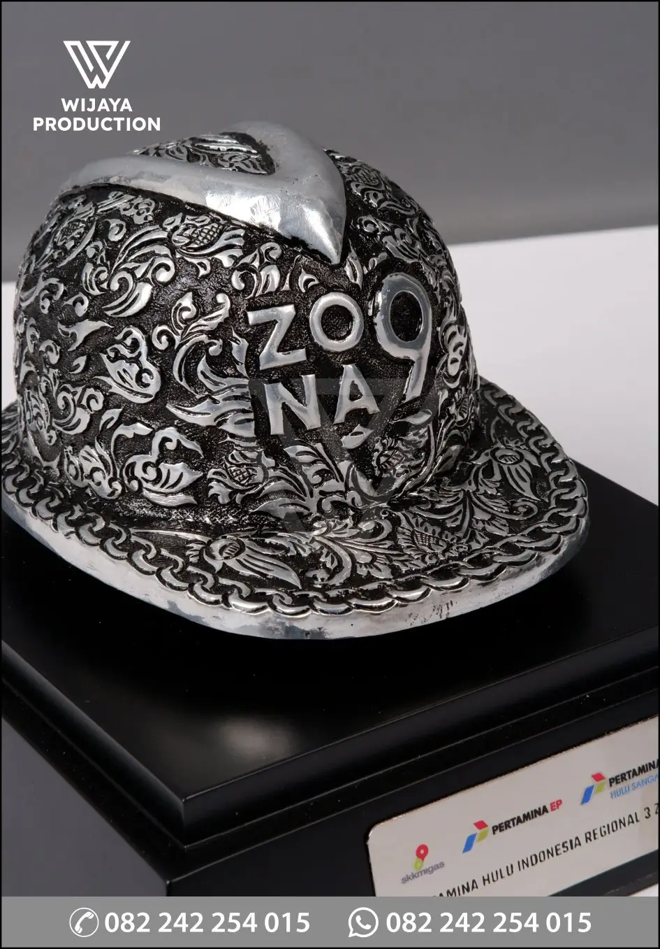 Detail Souvenir Helm Ukir Pertamina Hulu Indonesia Regional 3 Zona 9