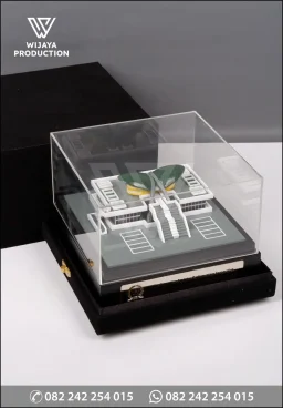 Miniatur Akrilik Gedun...