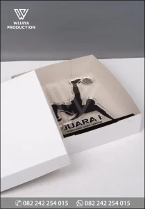 Box Plakat Akrilik Juara 1 Turnamen Sepak Takraw Sejati Cup