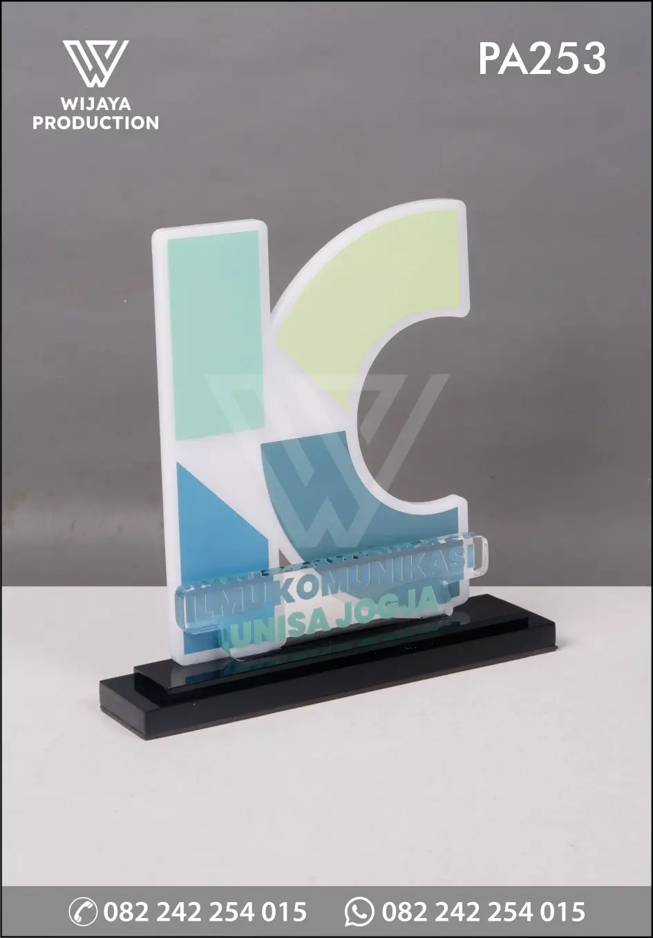 Plakat Akrilik Ilmu Komunikasi Unisa Jogja