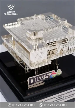 Miniatur Offshore Plat...