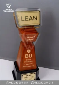Detail Piala Custom BU Grand Champion Lean