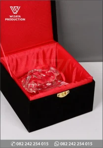 Box Plakat Kristal Customer Appreciation Award 2025