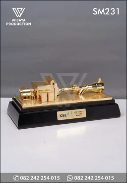 Miniatur Pembangkit Li...