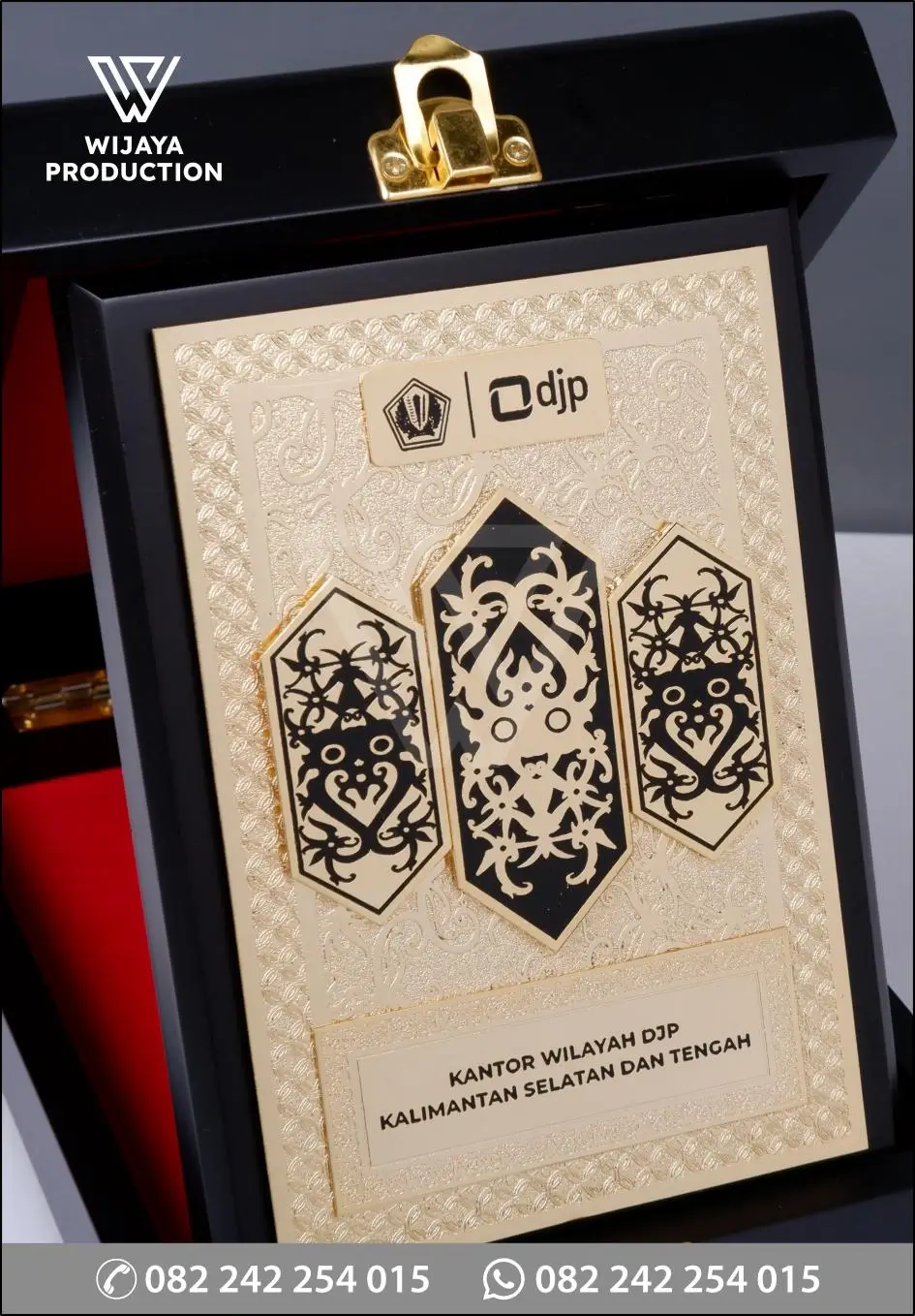 Detail Plakat Kayu Box DJP Kalimantan Selatan & Tengah
