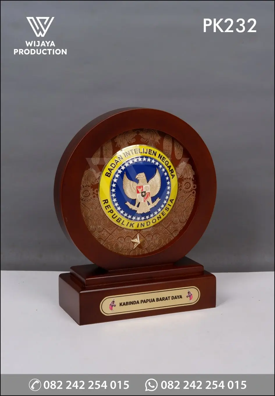 Plakat Kayu BIN Kabinda Papua Barat Daya