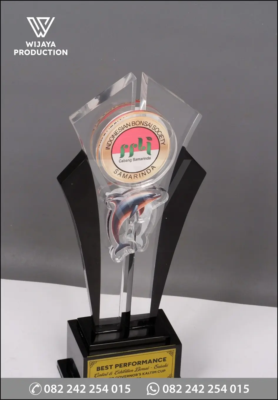 Detail Piala Akrilik Best Performance Indonesia Bonsai Society