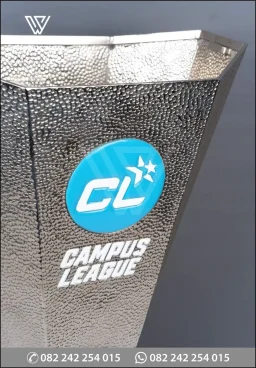 Piala Logam Campus Lea...