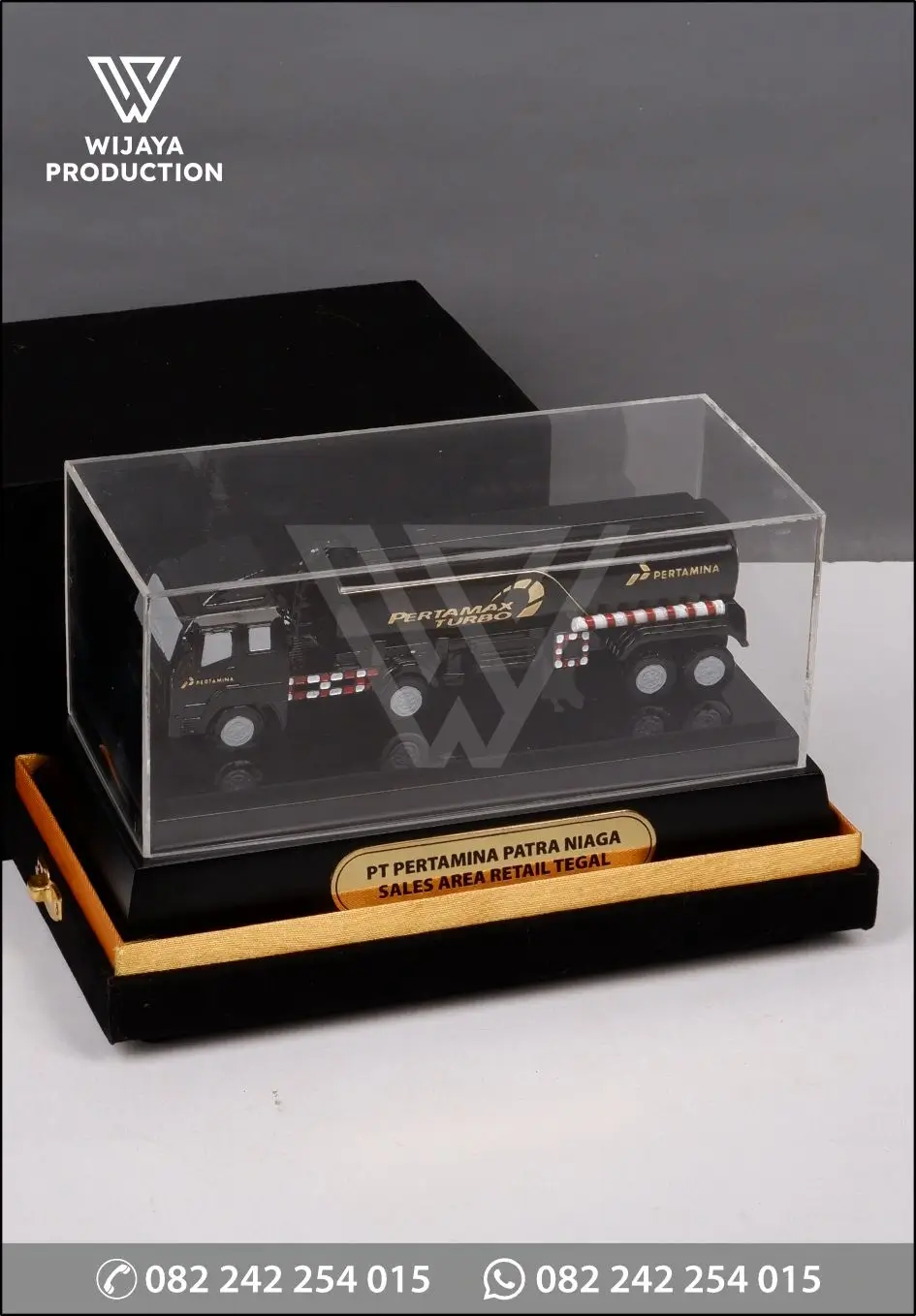 Box Miniatur Custom Truk Tangki Pertamina Patra Niaga