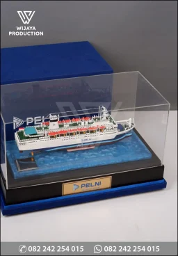 Miniatur Custom Kapal Penumpang PELNI