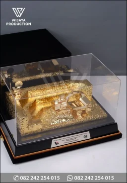 Miniatur Custom Diorama Tambang & Teknologi Slope Monitoring