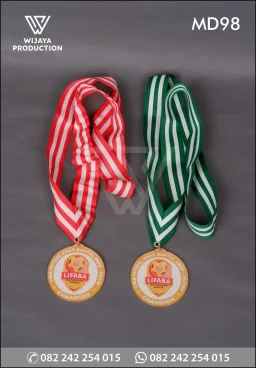 Medali Akrilik Liga Fu...