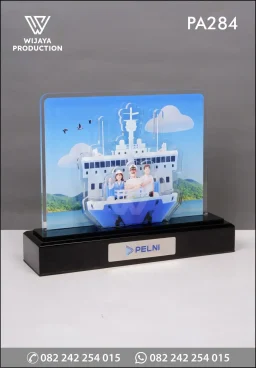 Plakat Akrilik 3D Cinderamata Eksklusif Pelni