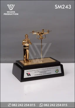 Miniatur Custom Operator Drone