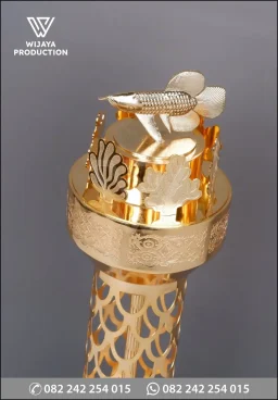 Piala Custom Grand...
