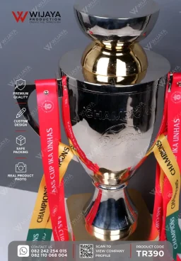 Piala Custom Champ...