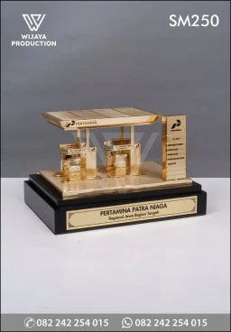 Miniatur Logam SPB...