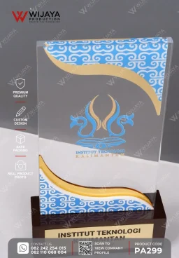 Plakat Akrilik Institut Teknologi Kalimantan