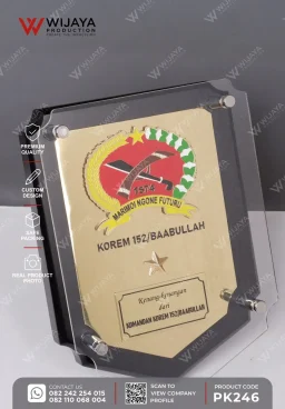 Plakat Kayu Akrilik Ko...