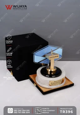Trophy Best Speake...