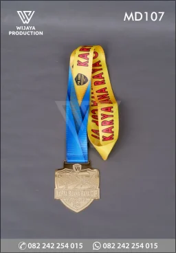 Medali Logam Badminton...