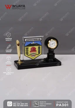 Plakat Akrilik Jam Pen Holder Kabupaten Puncak Jaya