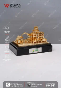 Miniatur Custom Fa...