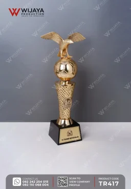 Piala Logam 16 Tah...