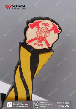 Piala Custom Akrilik Logam EIT Scholastic Test