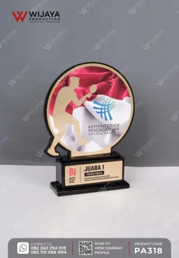 Piala Akrilik Juar...