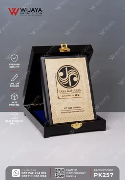 Plakat Kayu Box Ja...