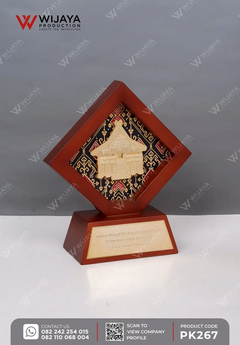 Plakat Kayu Diamond Motif Rumah Adat Banjar Kalimantan